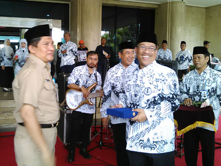 Pencarian PGRI Kota Jakarta Utara - Persatuan Guru Republik Indonesia Cabang Kota Jakarta Utara